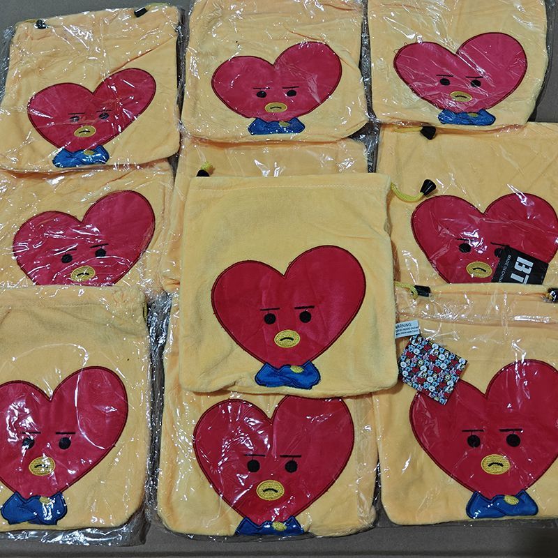 BT21 anime cartoon cute heart  - đánh giá và giá Women'S Vanity Accessories